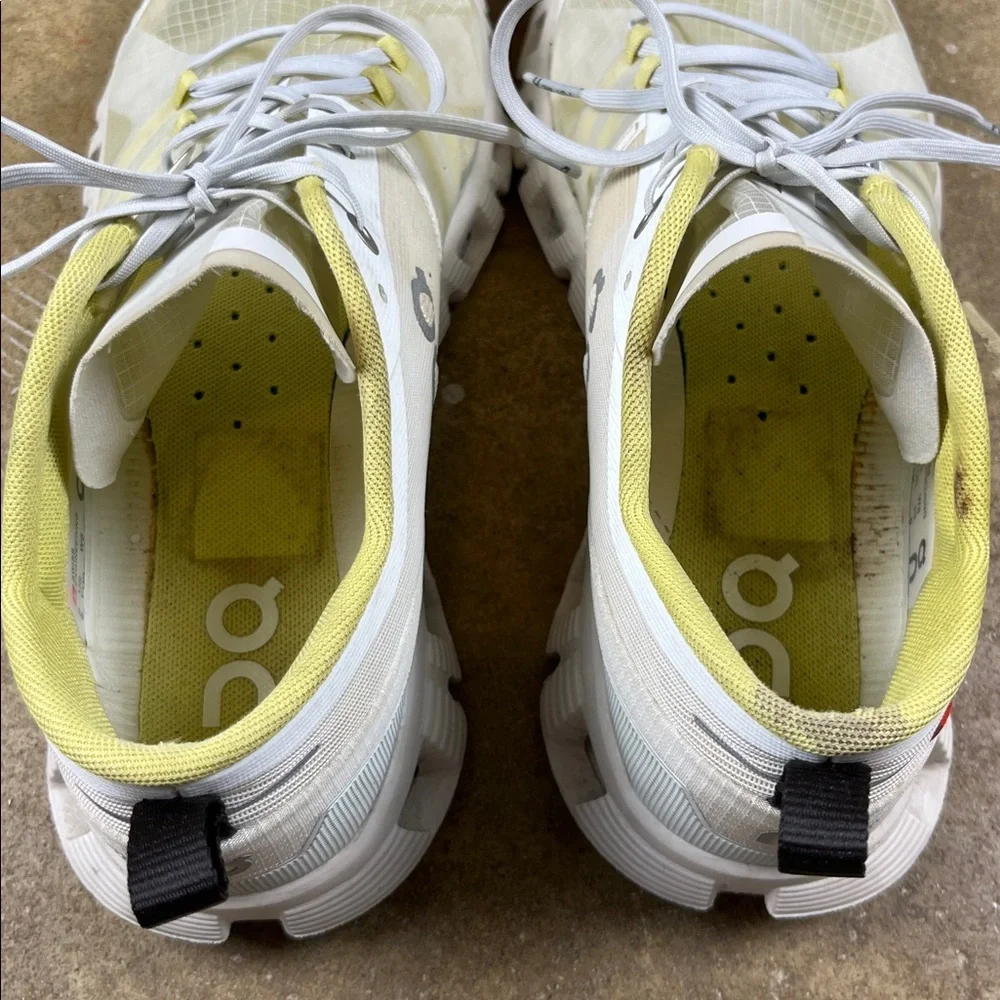 On Running Oncloud X Shift in Vapor Acacia 
Size: 8 - Picture 7 of 14